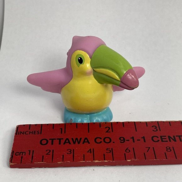 FISHER PRICE LITTLE PEOPLE Toucan Pink & Yellow w Green Bill Bird Toy - Picture 8 of 11